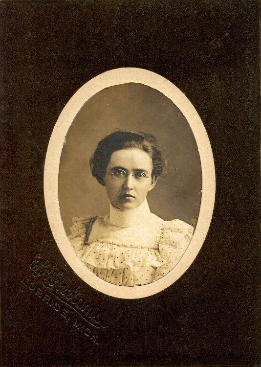 Anna Boutell (1978-1964) b