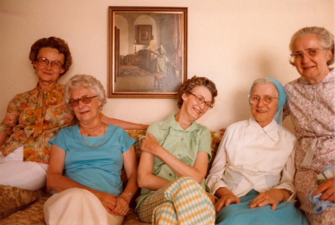 Bunline girls 1978