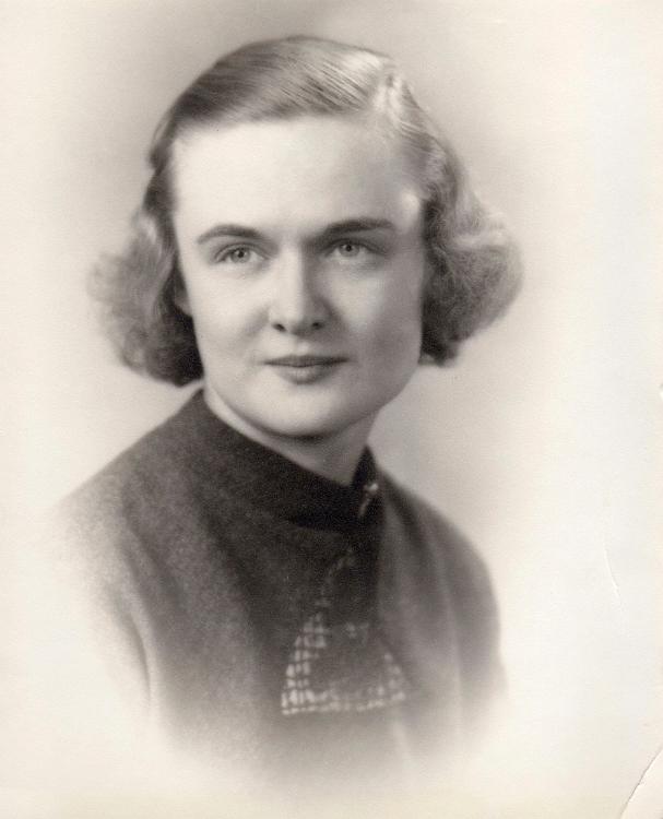 Ruth Bunline (1911-2002) a
